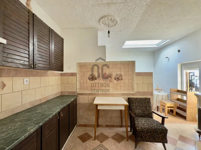 Eladó ház Budapest XVIII. kerület, Szemeretelep 103 nm