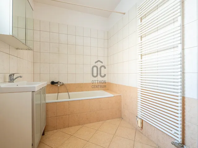 Eladó lakás Budapest XVI. kerület, Cinkota 69 nm