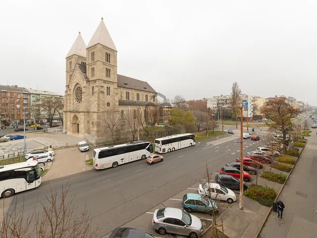 Eladó lakás Budapest VI. kerület 32 nm