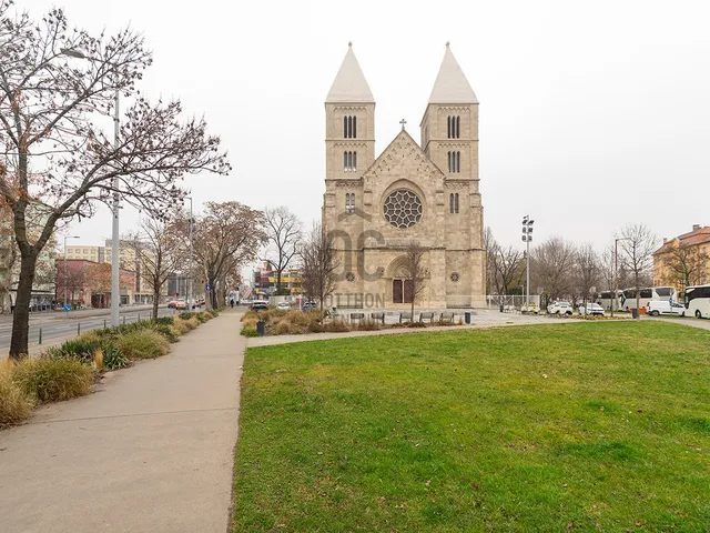 Eladó lakás Budapest VI. kerület 32 nm