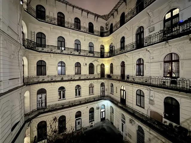 Eladó lakás Budapest VIII. kerület, Palotanegyed 52 nm