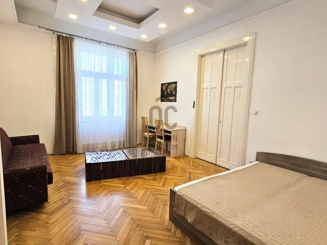 Eladó lakás Budapest VIII. kerület, Corvin negyed 77 nm