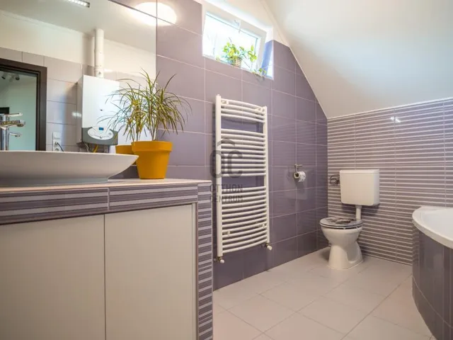 Eladó ház Budapest XVIII. kerület, Újpéteritelep 113 nm