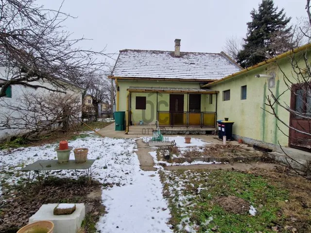 Eladó ház Budapest XVIII. kerület, Újpéteritelep 73 nm