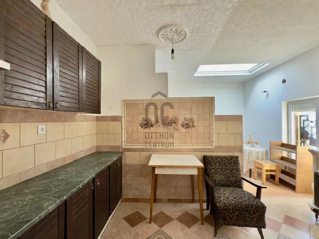 Eladó ház Budapest XVIII. kerület, Szemeretelep 103 nm