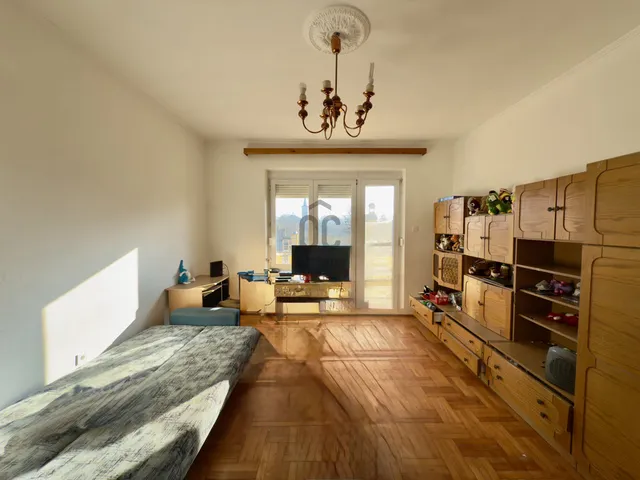 Eladó ház Budapest XVIII. kerület, Szemeretelep 103 nm