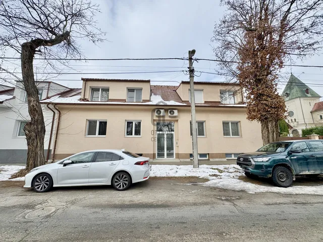 Eladó lakás Budapest XIX. kerület, Kertváros 78 nm