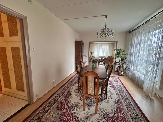 Eladó lakás Budapest XV. kerület, Újpalota 78 nm