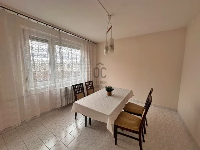 Eladó lakás Budapest XV. kerület, Újpalota 78 nm