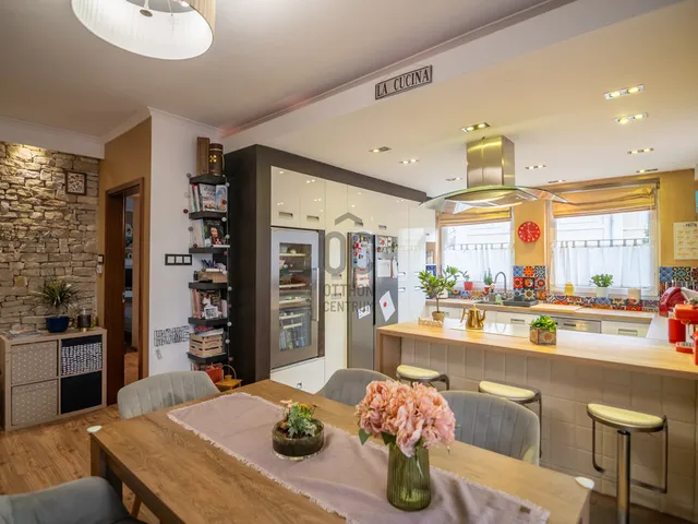 Eladó lakás Budapest XIX. kerület, Kertváros 94 nm