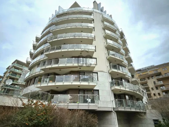 Eladó lakás Budapest XIII. kerület 70 nm