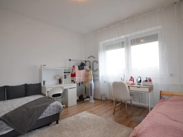 Eladó lakás Győr, Nádorváros 59 nm