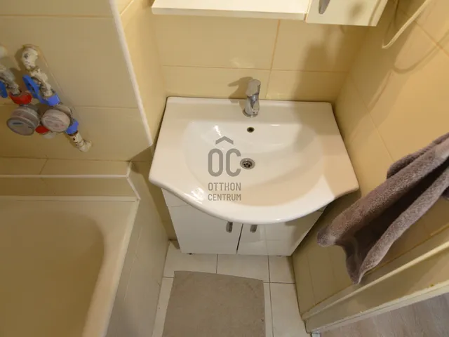 Eladó lakás Győr, Nádorváros 59 nm