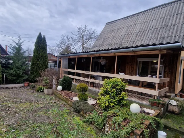 Eladó ház Kiskunlacháza 49 nm