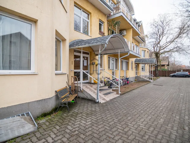 Eladó lakás Budapest XIX. kerület, Kertváros 94 nm