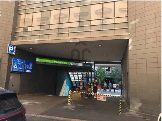 Eladó garázs Budapest VI. kerület 15 nm