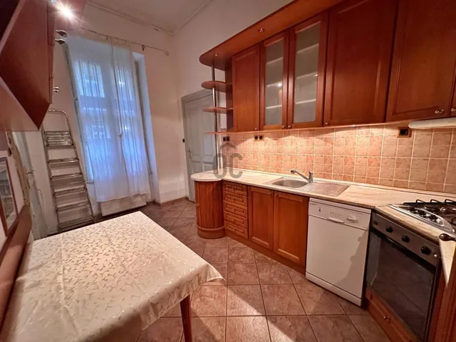 Eladó lakás Budapest VII. kerület 65 nm