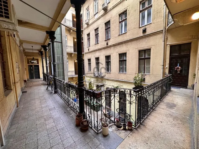 Eladó lakás Budapest VII. kerület 65 nm