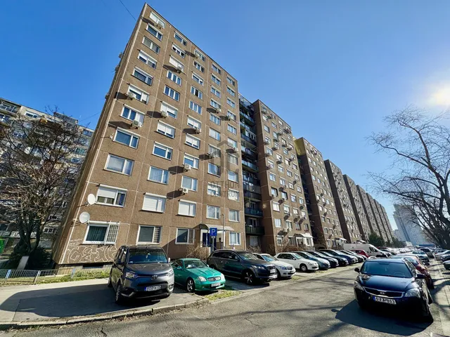 Eladó lakás Budapest XV. kerület, Újpalota 78 nm
