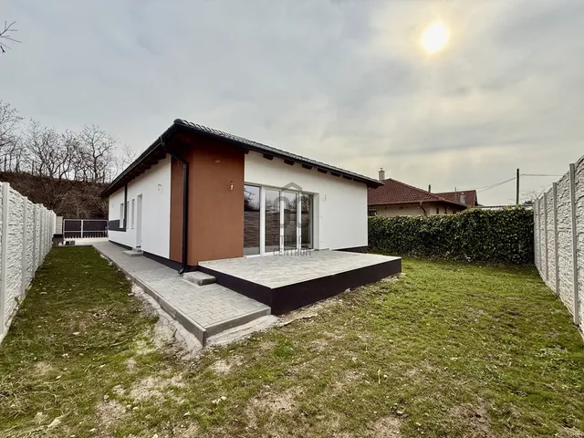 Eladó ház Budapest XVIII. kerület, Ferihegy 113 nm