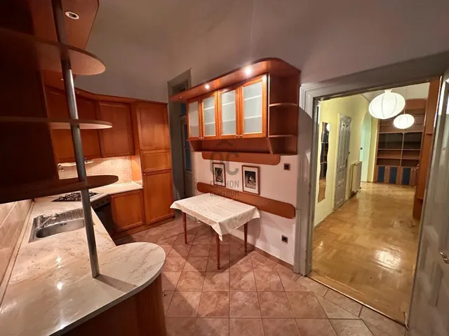 Eladó lakás Budapest VII. kerület 65 nm