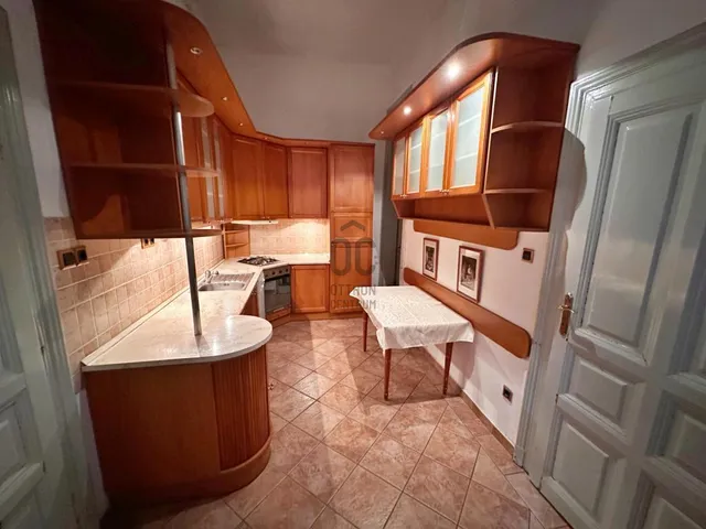 Eladó lakás Budapest VII. kerület 65 nm