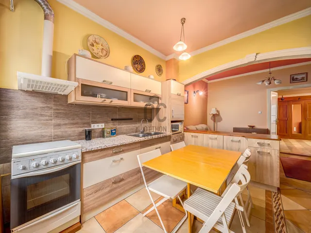 Eladó ház Budapest XVIII. kerület, Szemeretelep 63 nm