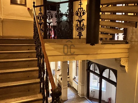 Eladó kereskedelmi és ipari ingatlan Budapest IX. kerület, Belső Ferencváros 1335 nm