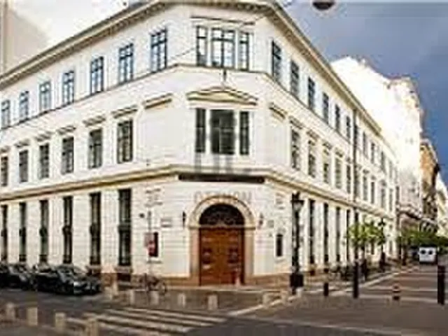 Eladó kereskedelmi és ipari ingatlan Budapest V. kerület, Bank negyed 140 nm