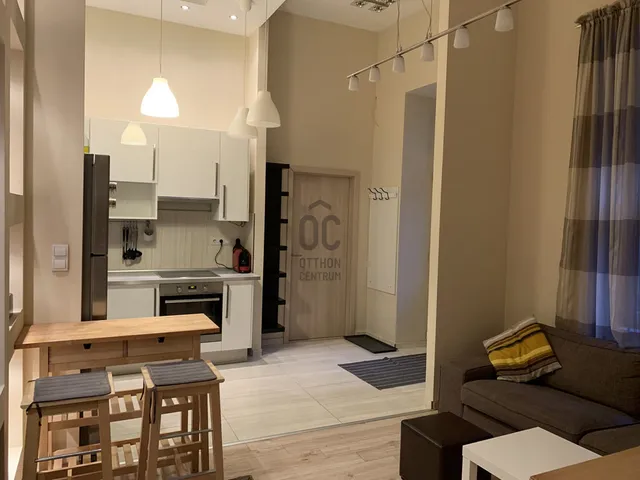 Eladó lakás Budapest VI. kerület 42 nm