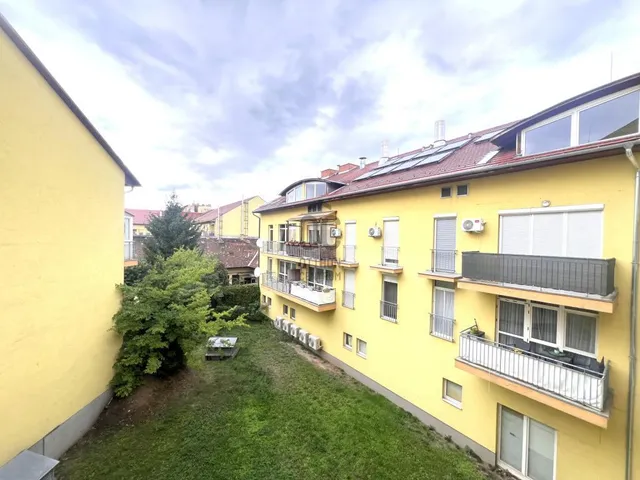 Eladó lakás Budapest X. kerület, Óhegy 106 nm