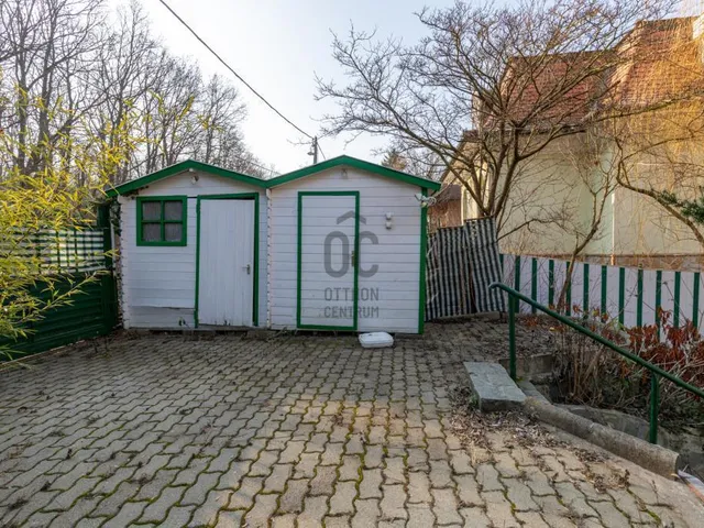 Eladó ház Budapest II. kerület, Adyliget 187 nm