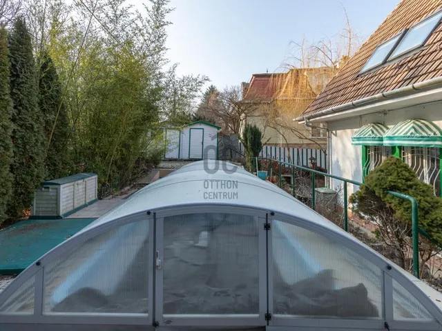 Eladó ház Budapest II. kerület, Adyliget 187 nm