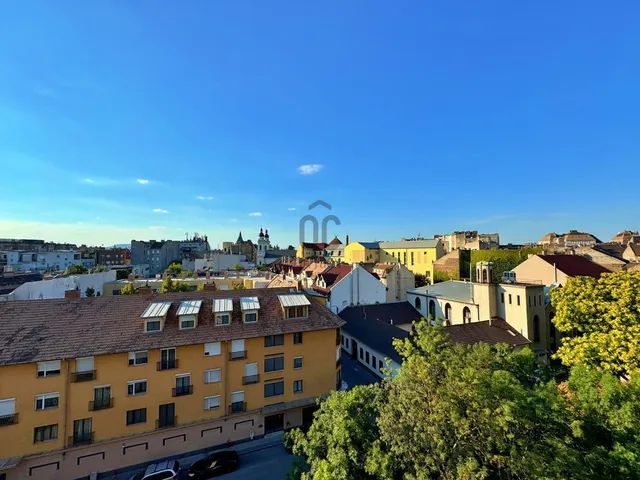 Eladó lakás Budapest VIII. kerület, Corvin negyed 66 nm