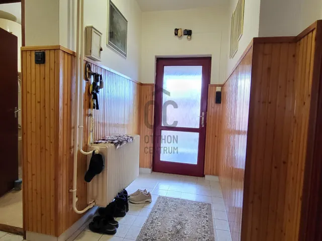Eladó ház Kistarcsa 140 nm
