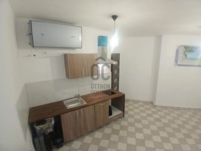 Eladó lakás Budapest VIII. kerület, Corvin negyed 43 nm