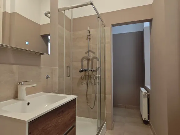 Eladó lakás Budapest V. kerület, Belváros 129 nm