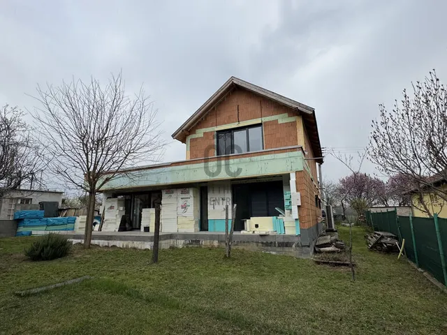 Eladó ház Budapest XVII. kerület, Rákoskert 160 nm