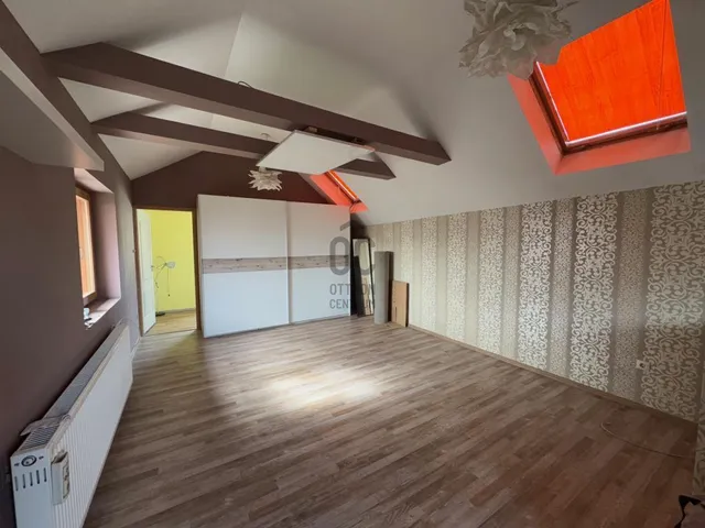 Eladó ház Budapest XVIII. kerület, Szemeretelep 120 nm