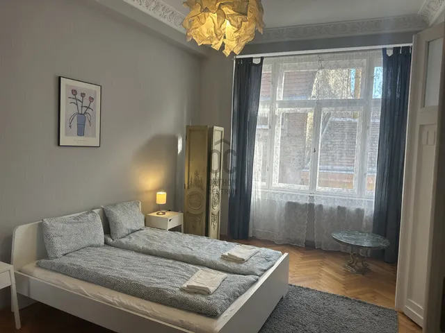 Eladó lakás Budapest VI. kerület 175 nm