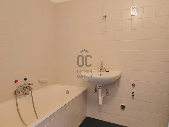 Eladó lakás Budapest VIII. kerület 70 nm