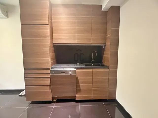 Kiadó kereskedelmi és ipari ingatlan Budapest I. kerület, Naphegy 85 nm