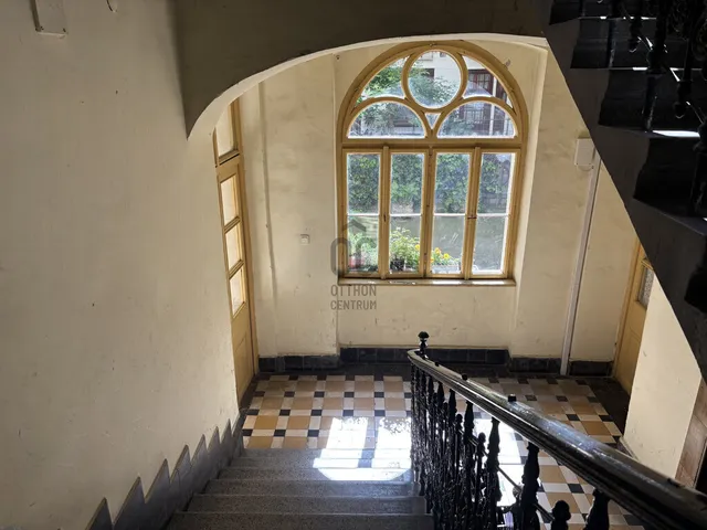 Eladó lakás Budapest VI. kerület 101 nm