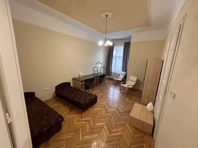 Eladó lakás Budapest VIII. kerület 84 nm