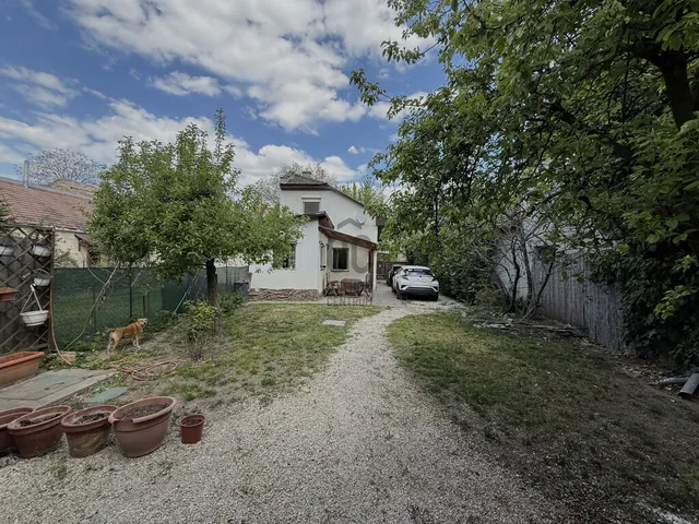 Eladó ház Budapest XXI. kerület, Szabótelep 120 nm