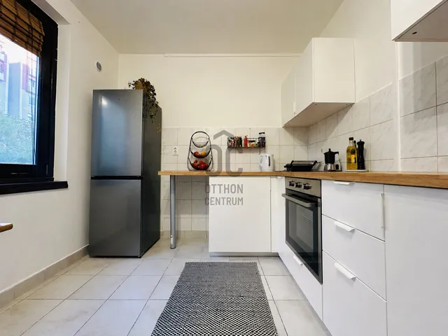 Eladó lakás Budapest IV. kerület, Káposztásmegyer 36 nm