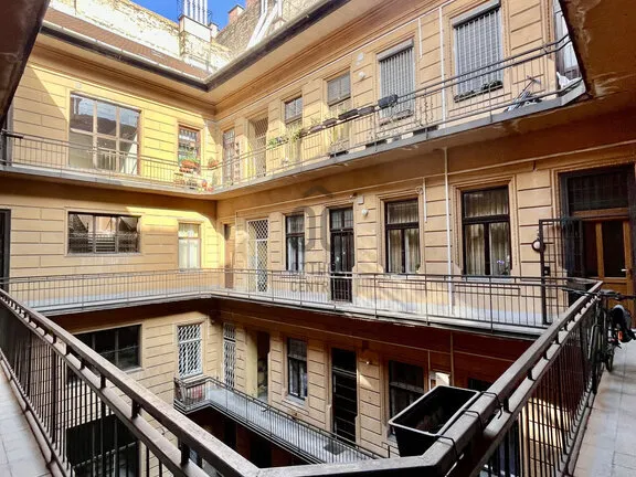 Eladó lakás Budapest VII. kerület 125 nm