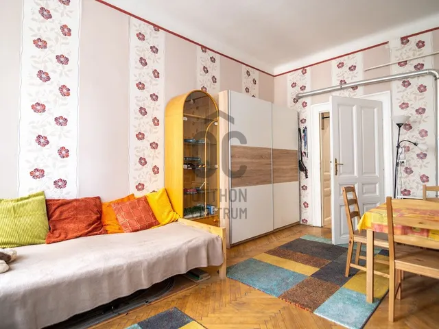 Eladó lakás Budapest VI. kerület 85 nm
