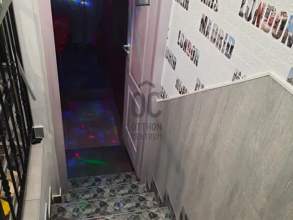 Eladó kereskedelmi és ipari ingatlan Budapest VI. kerület 90 nm