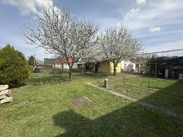 Eladó ház Budapest XXI. kerület, Erdősor 158 nm